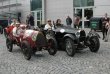 Červená Bugatti 40 ročníku 1926 a o rok mladší černá Bugatti 43, účastníci z Bugatti Clubu Austria