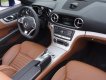 Legendární Mercedes-Benz třídy SL prošel pro letošní rok modernizací, na snímku je základní typ SL 400 (motor 3.0 V6/270 kW/367 k)