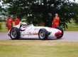 Rodger Ward (Watson-Offy 1959 Indy 500) v Goodwoodu 1999