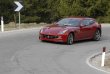 S vozem Ferrari FF na testovací trase u Corvary v severní Itálii