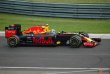 Max Verstappen (Red Bull RB12 TAG Heuer/Renault) je letošním třetím vítězem. Bylo to ve Španělsku, ale až po srážce a odpadnutí Hamiltona s Rosbergem, kteří jeli před ním...
