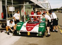 Posádka Emmanuel Collard/Vincenzo Sospiri (Ferrari 333 SP), vítězové šampionátů 1998 a 1999 