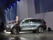 Bernhard Maier, předseda představenstva společnosti Škoda Auto, osobně vůz představil hostům z celého světa