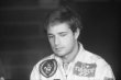 Elio De Angelis, třiadvacetiletá hvězda týmu JPS Essex Lotus (zahynul při testování 15. května 1986 na Brabhamu v Le Castellet)