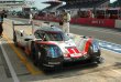 Drama ve 24 h Le Mans přineslo vítězství druhého vozu Porsche, když ten s číslem 1 odpadl z vedení stejně jako favorizované Toyoty...