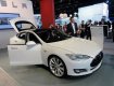 Tesla Model S, poháněná pouze elektricky, vládne kategorii nejekologičtějších motorů Green Engine (Foto Tom Hyan)