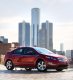 Chevrolet Volt před generálním ředitelstvím General Motors v Detroitu