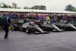 Vozy JPS Lotus, vpředu Tom Kristensen na typu 98T Renault (1998)