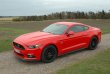 Pokud máte rádi americkou klasiku, pak kupé Ford Mustang 5.0 V8 nemá chybu...