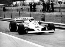 Alan Jones (Williams FW07C Ford Cosworth DFV), úřadující mistr světa 1980