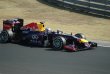 Sebastian Vettel (Red Bull RB09 Renault), s převahou techniky mistrem světa...